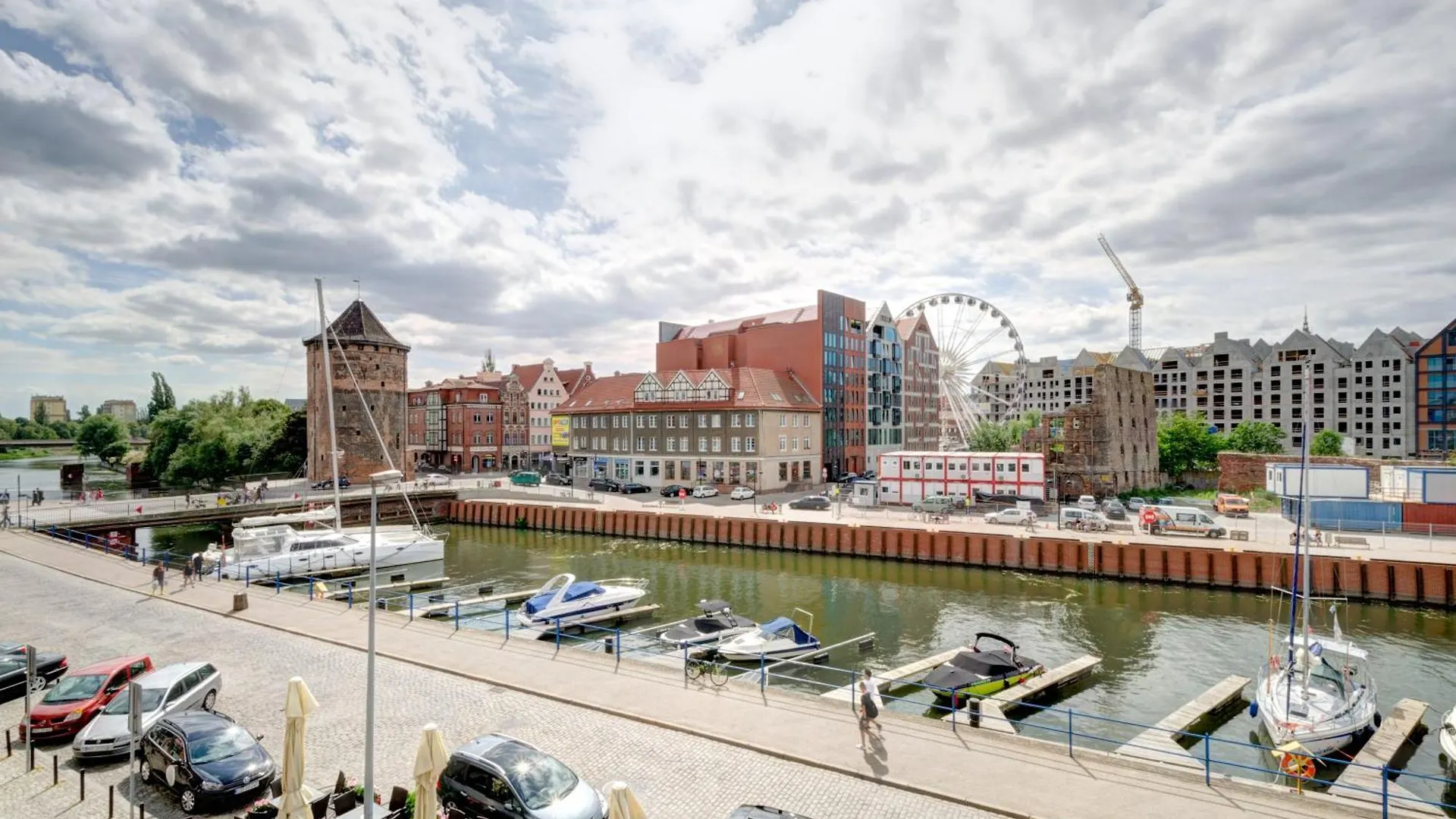 Dom & House - Old Town Waterlane Apartment Gdansk