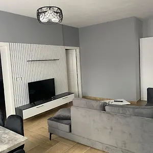 Eagle's Nest Apartment Shkodra