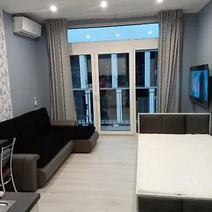 Roza- Lotnisko Apartmán Vratislav